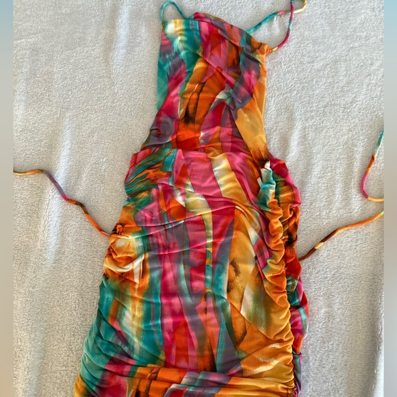 Forever 21 Abstract Mini Dress - Picture 2 of 5